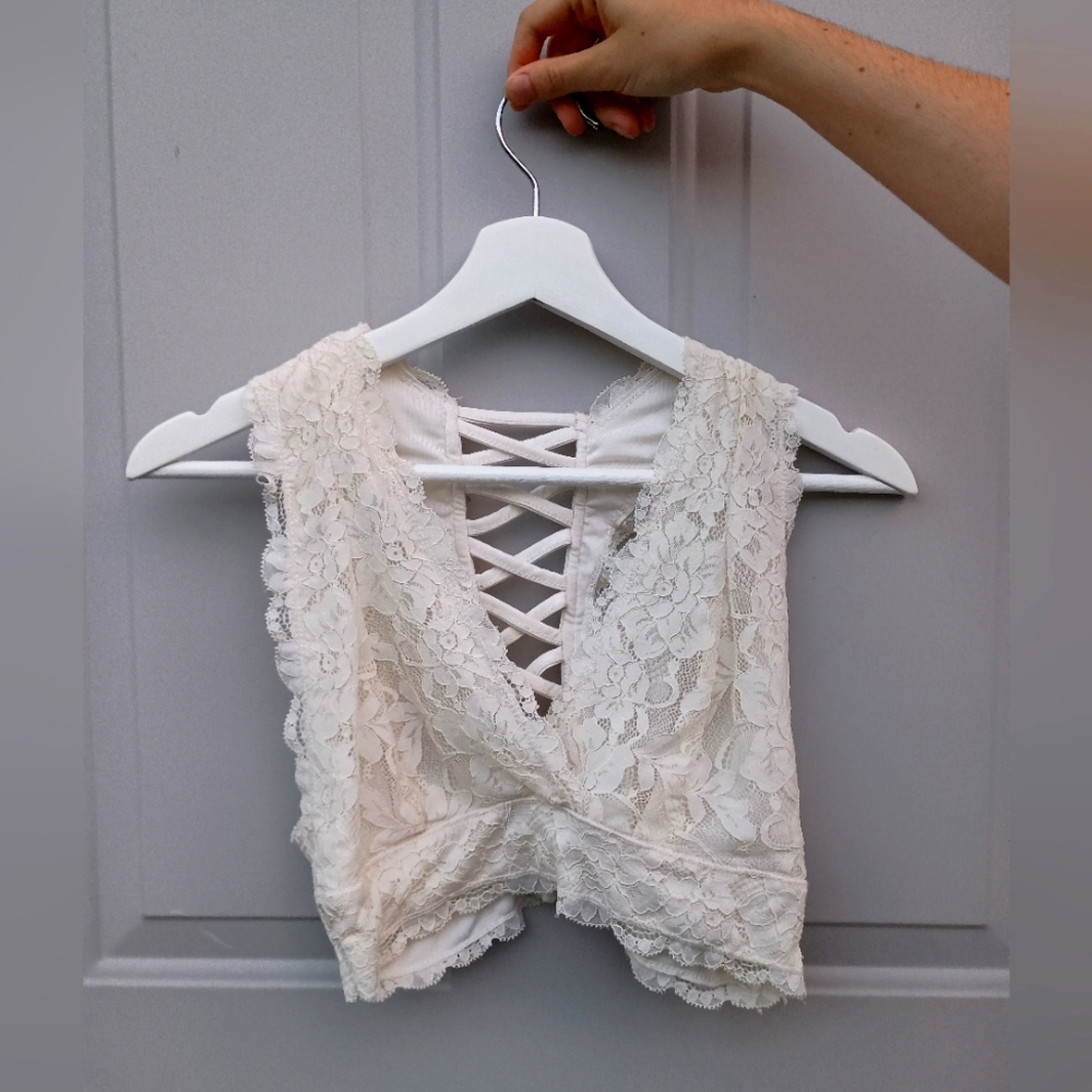 Altar'd State Cream Ivory Floral Lace Bralette